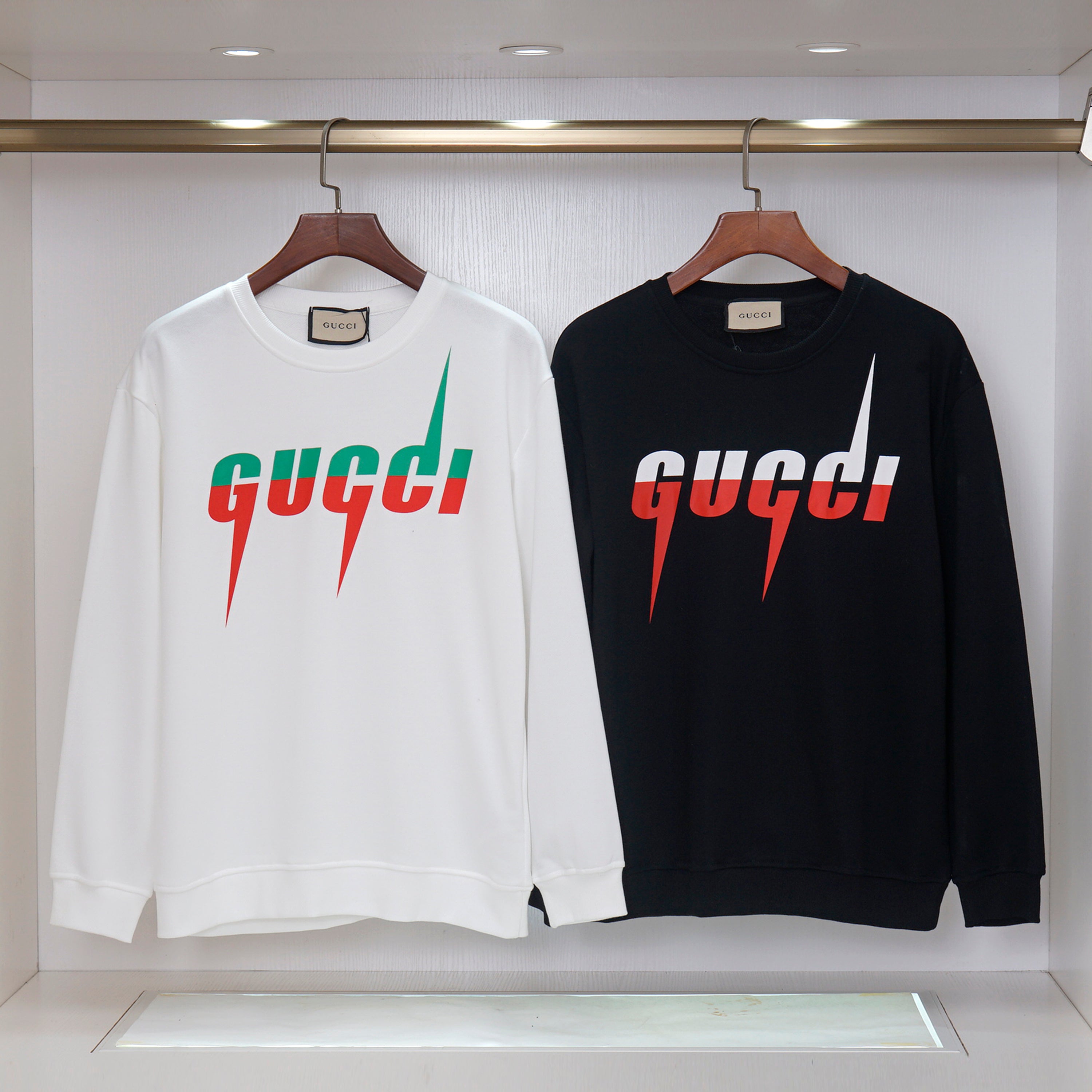 U1Z95B284 Popular Sweaters