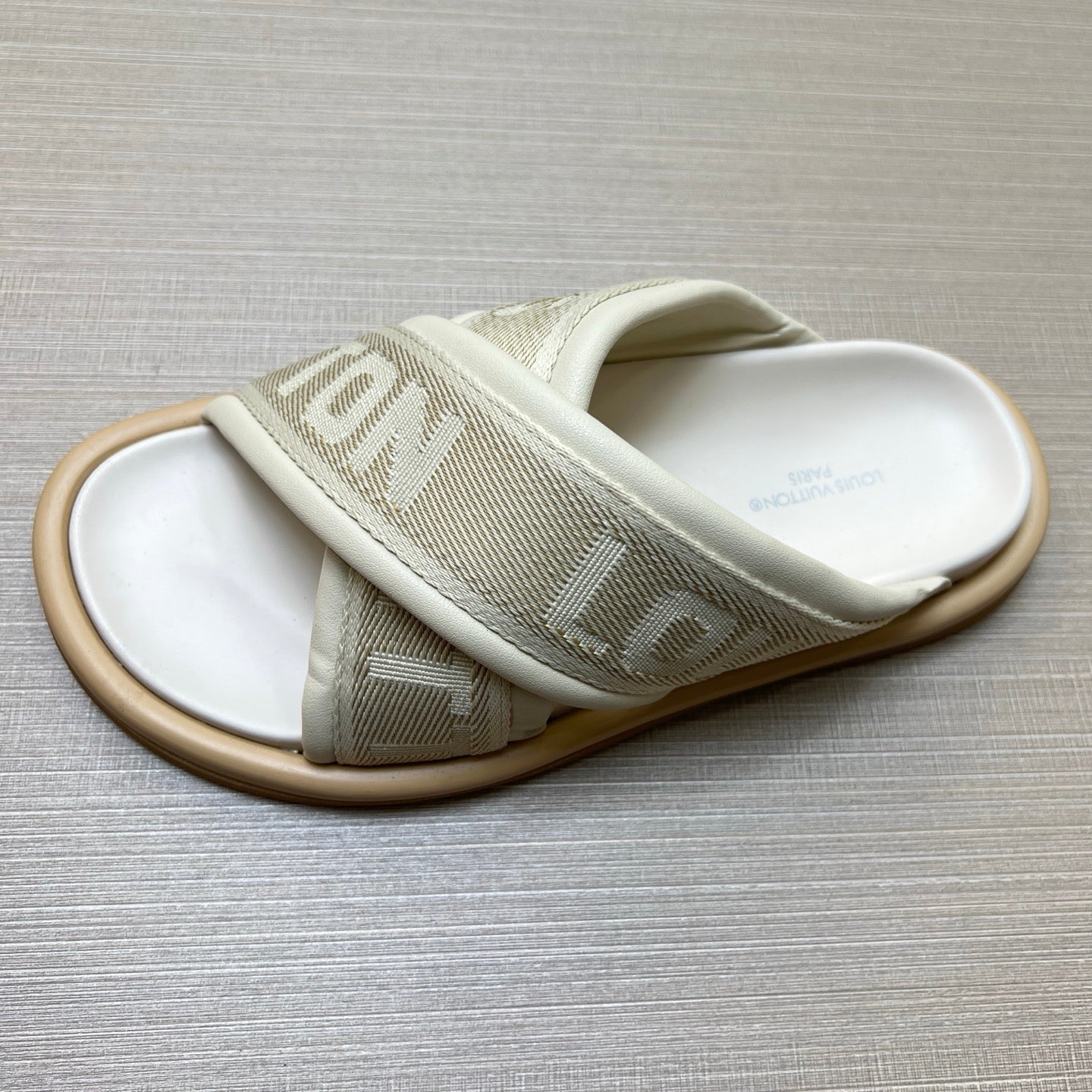 Z5Z35E271 Popular Slippers