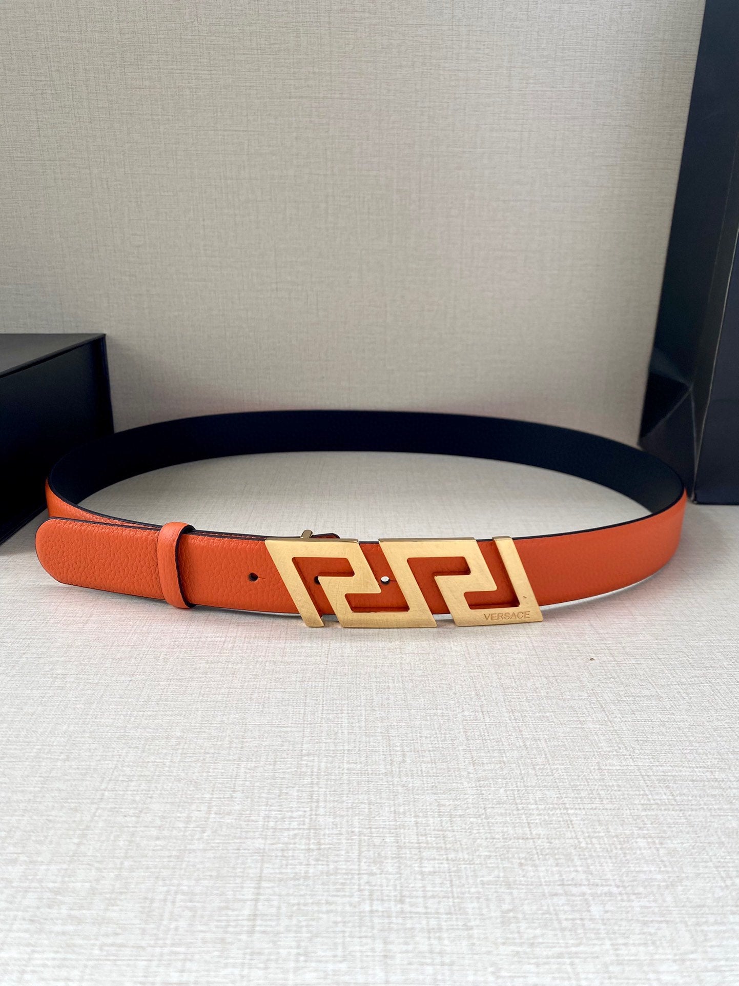 P1W15V166 Popular   High quality belt With full package