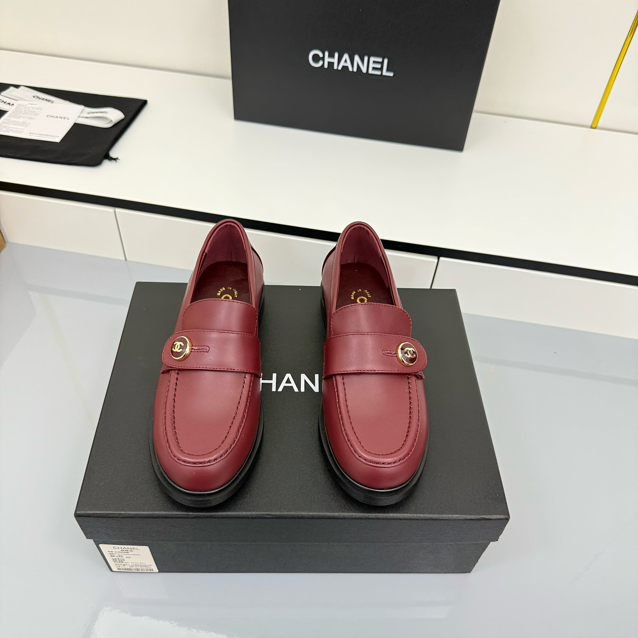 Z2Q105C390 Popular high-quality leather Shoes