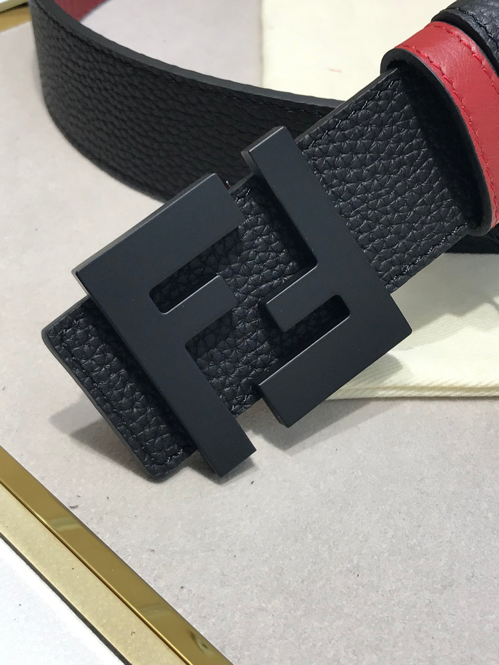 P1Q64F85 Popular  High quality belt With full package