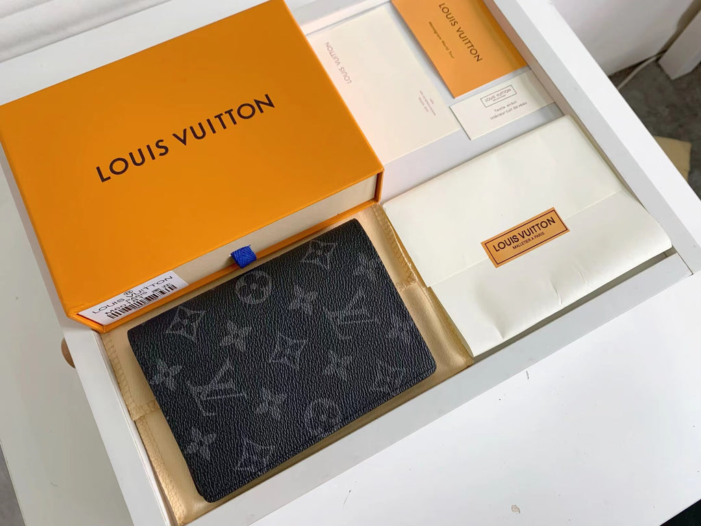 B1A42E300 Popular  leather wallets