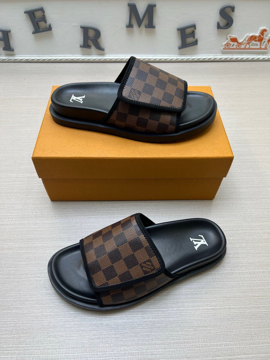 Z5WE245 Popular Slippers