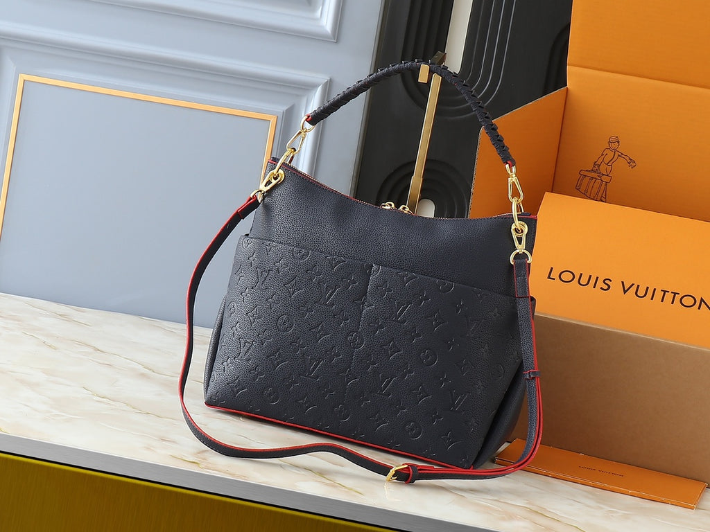 B1W35E115 Popular leather bag