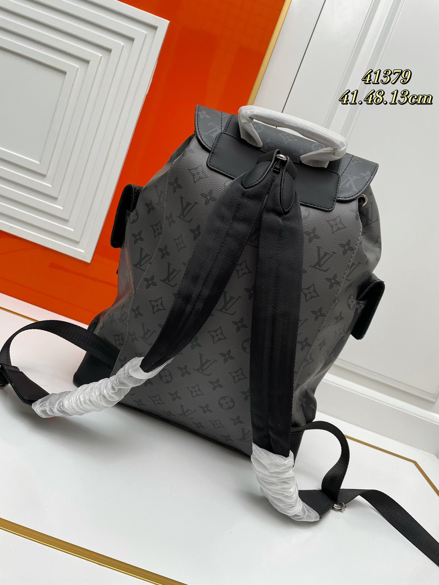 B1W15E68 Popular  leather Backpacks