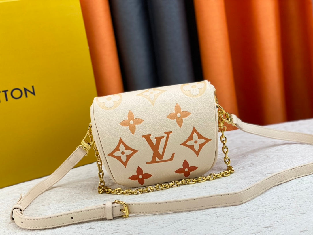 B1N55E58 Popular   leather bag