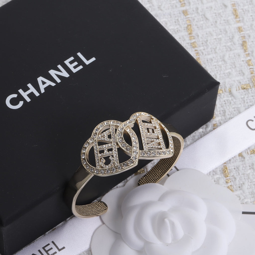 X1Y83C98K  Popular Bracelets