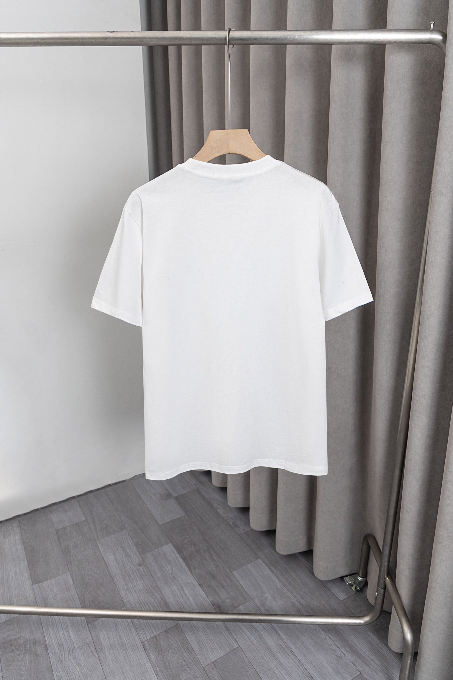 U1W25P5  Popular T-shirts