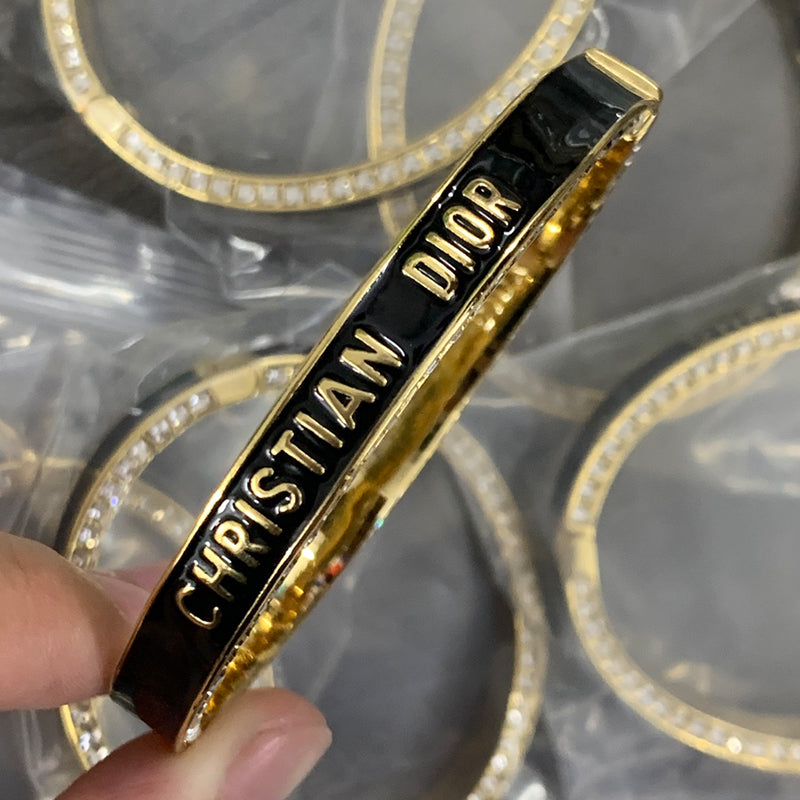 X1Z94D992K  Popular Bracelets