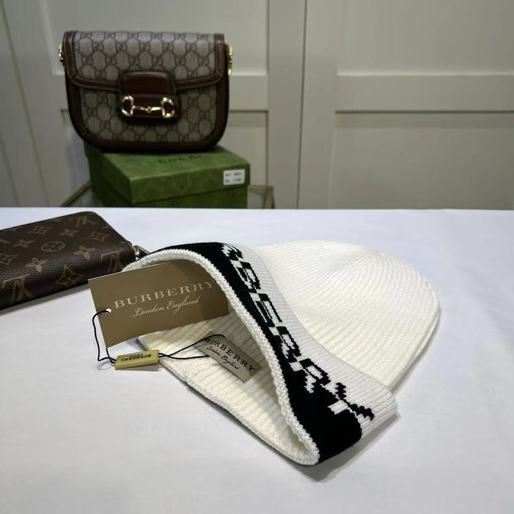 M1R86R80 Popular hats