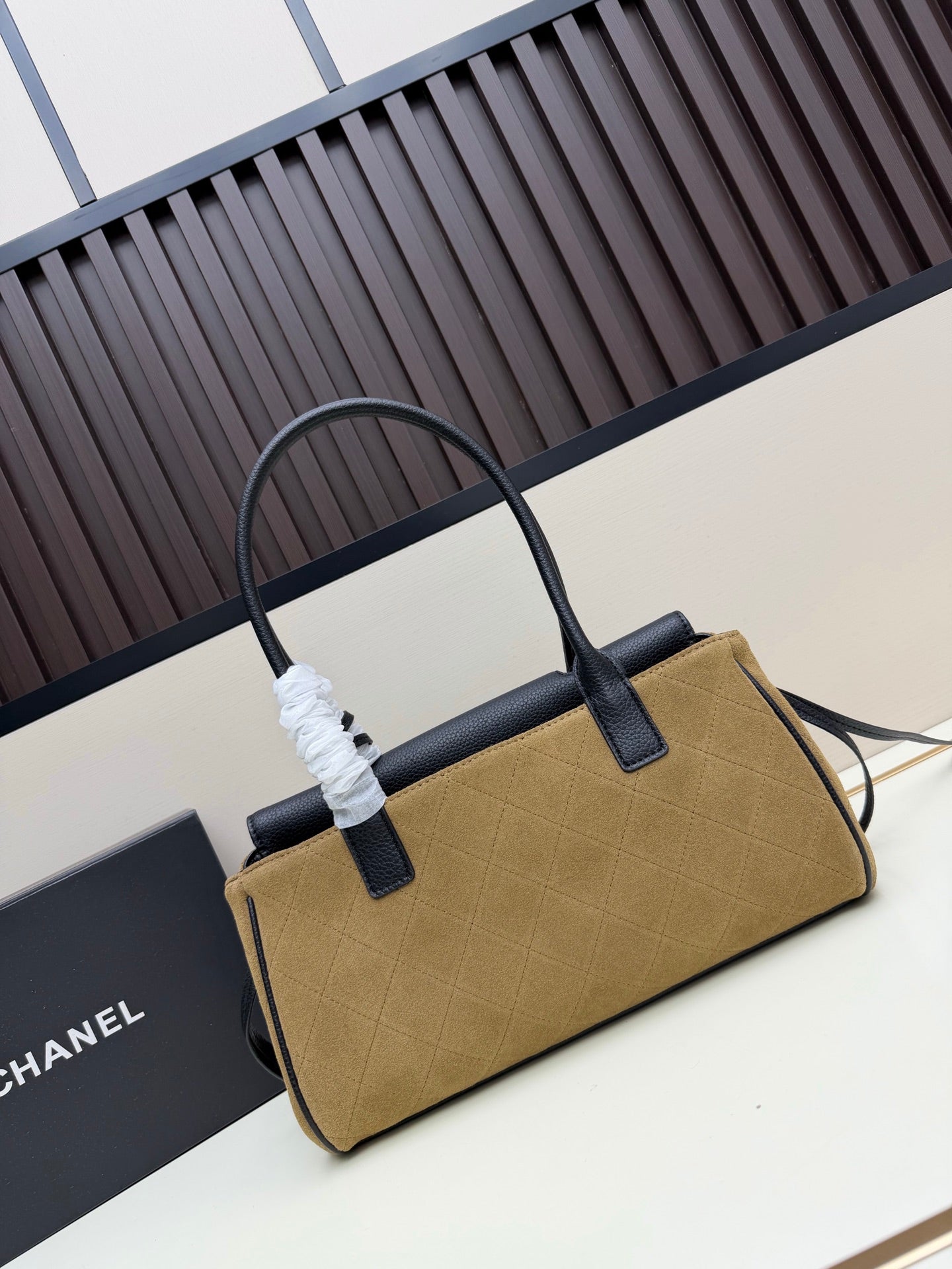 B1R76C24  Popular  bag