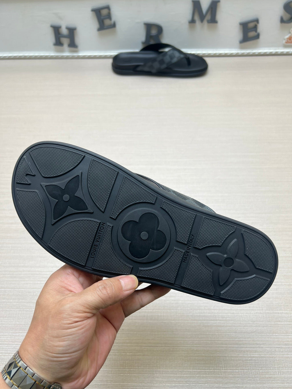 Z5ZE59 Popular slippers