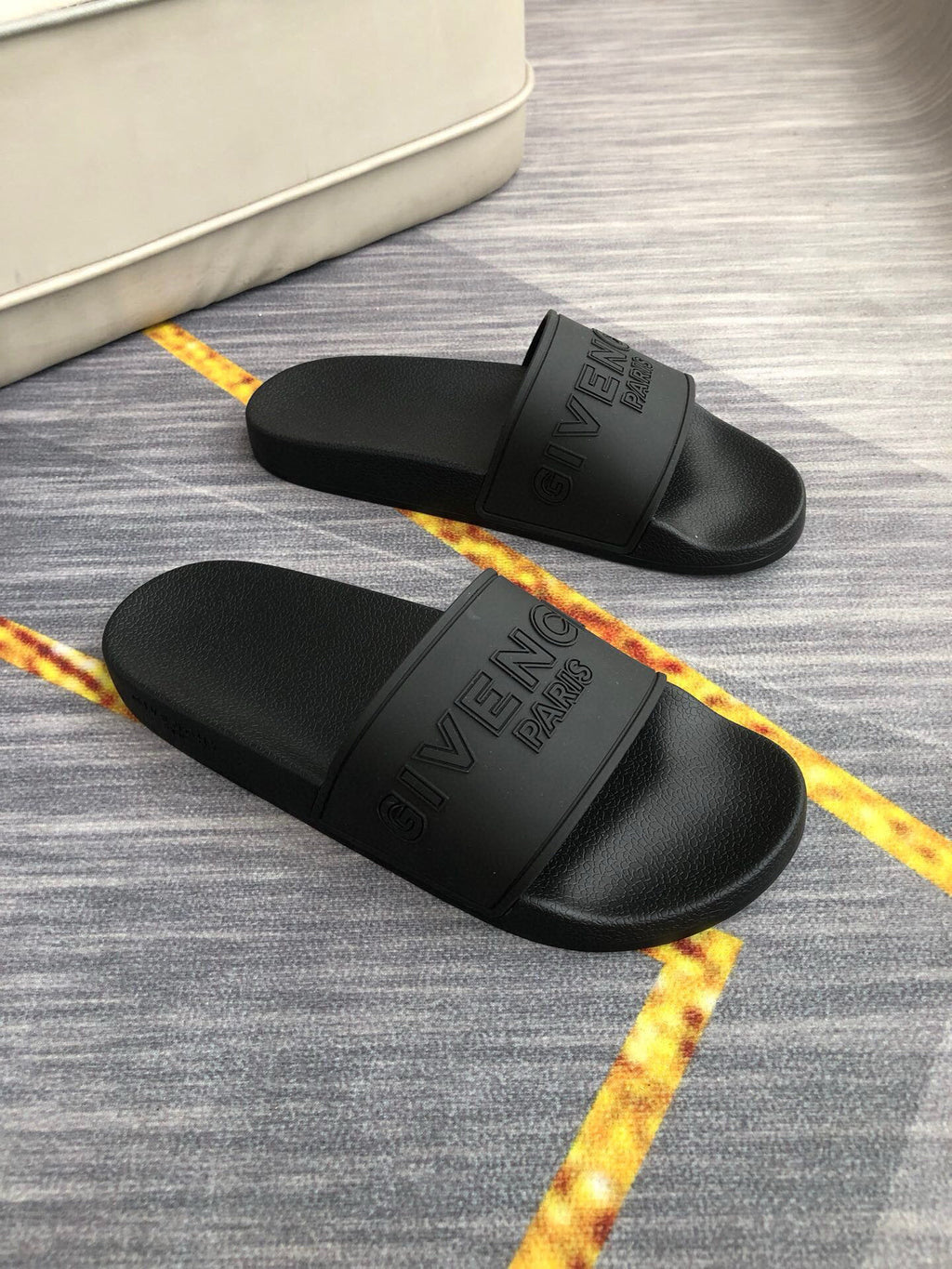 Z5Z35GV265 Popular Slippers