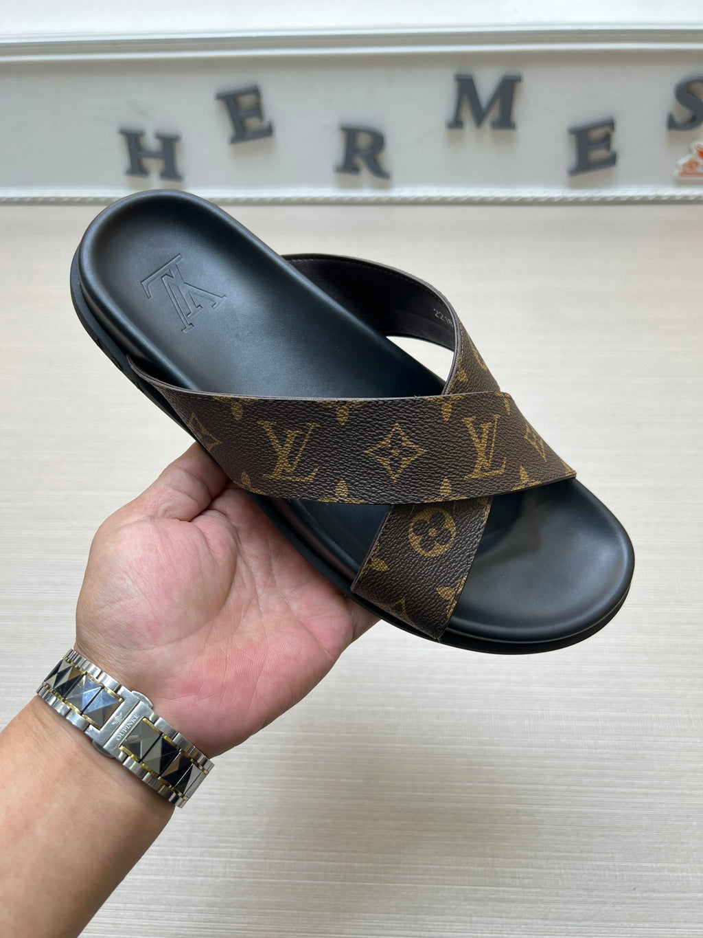 Z5ZE57 Popular slippers