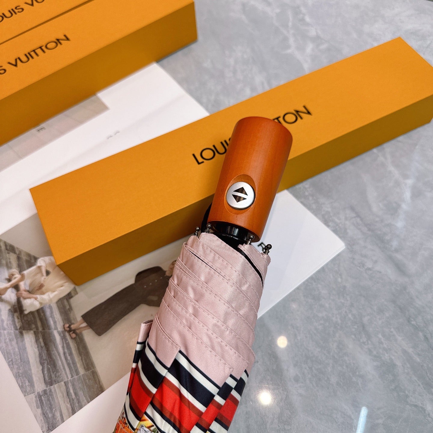 J1N46E27 Popular UV resistant umbrella
