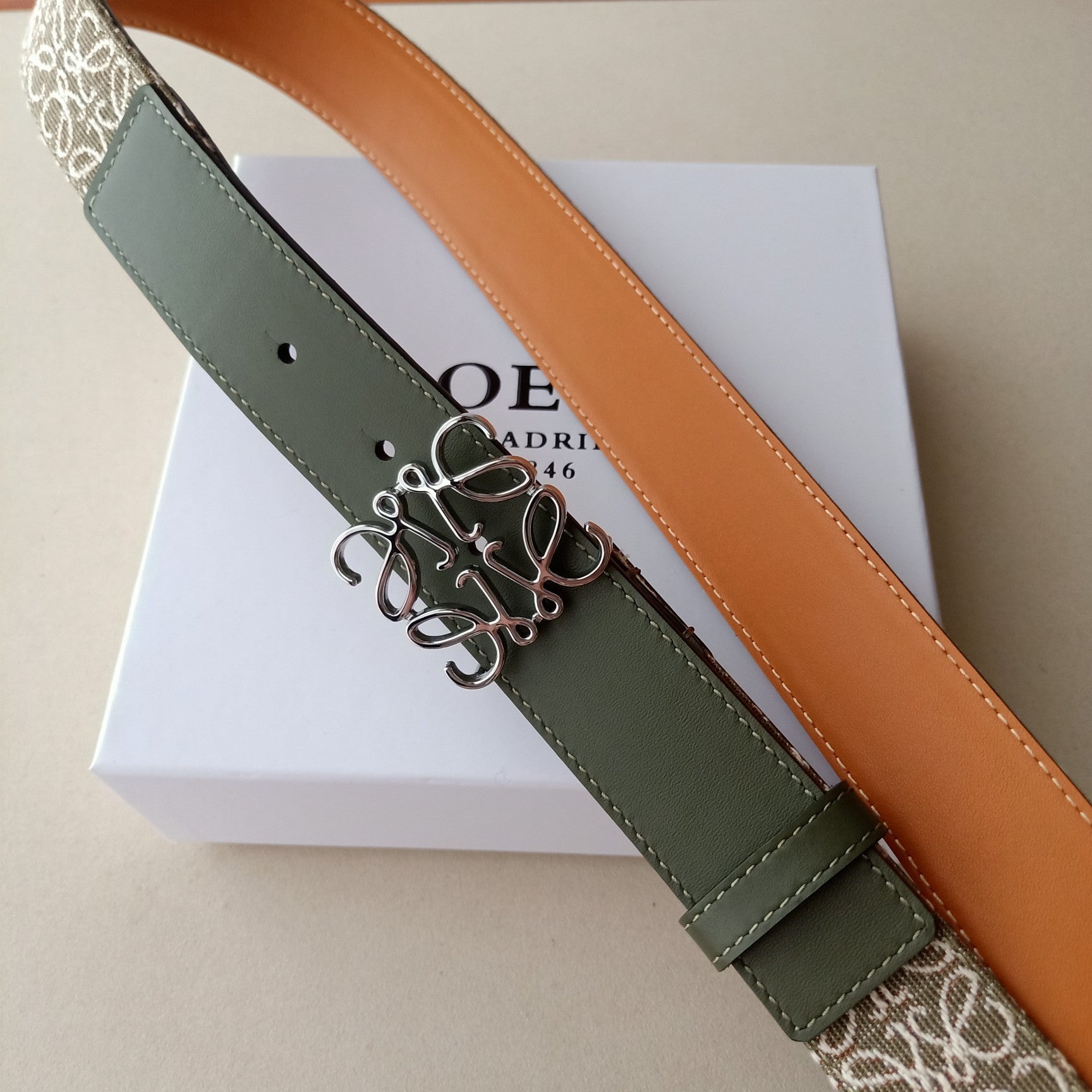 P1Q115A9 Popular High quality belt With full package