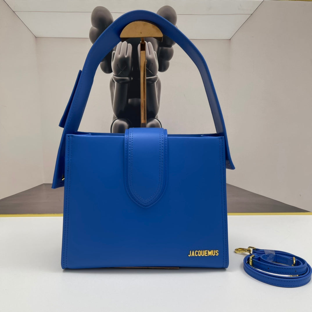 B1P36A33 Popular leather bag