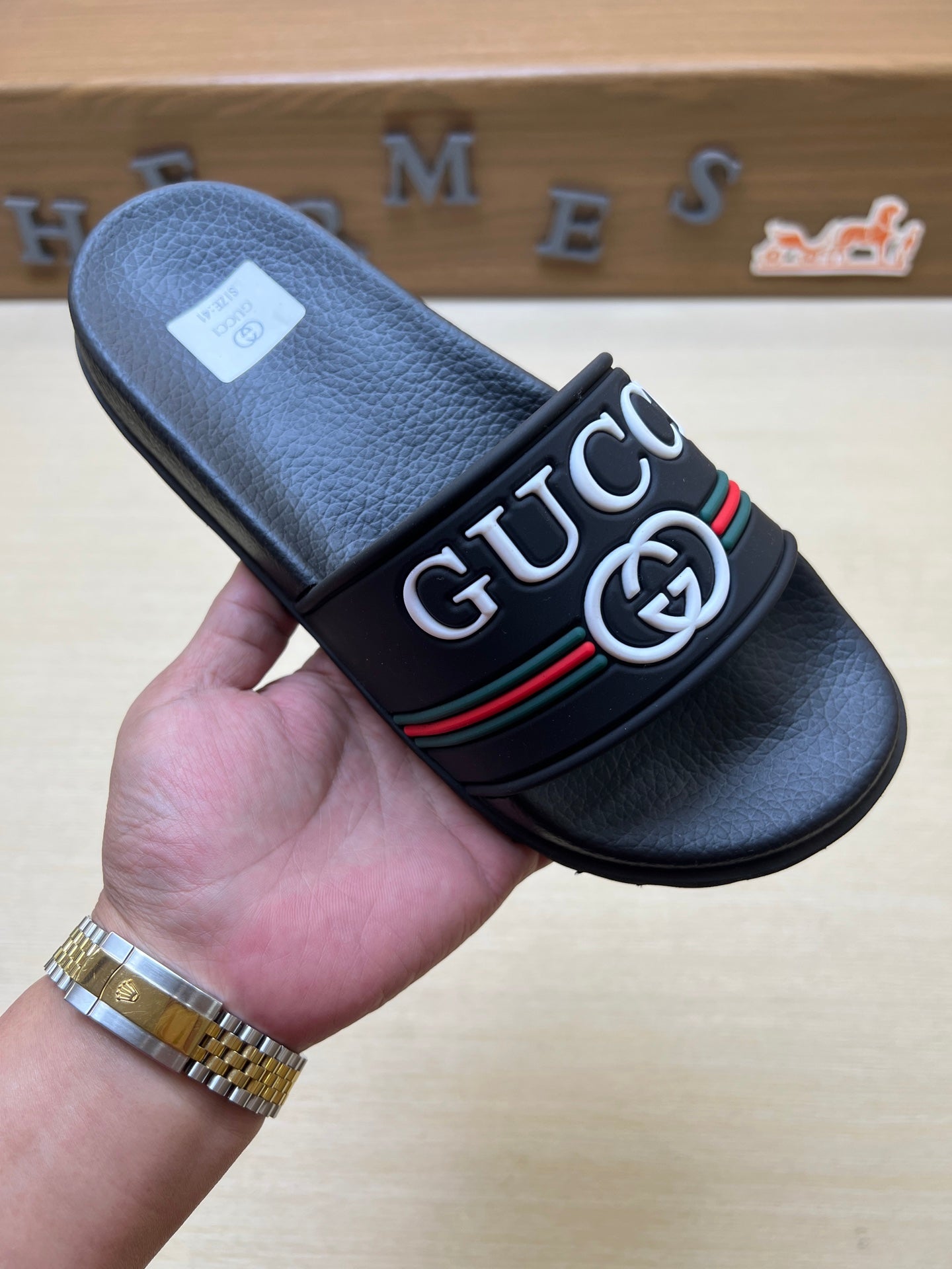 Z5R66B24 Popular  Slippers
