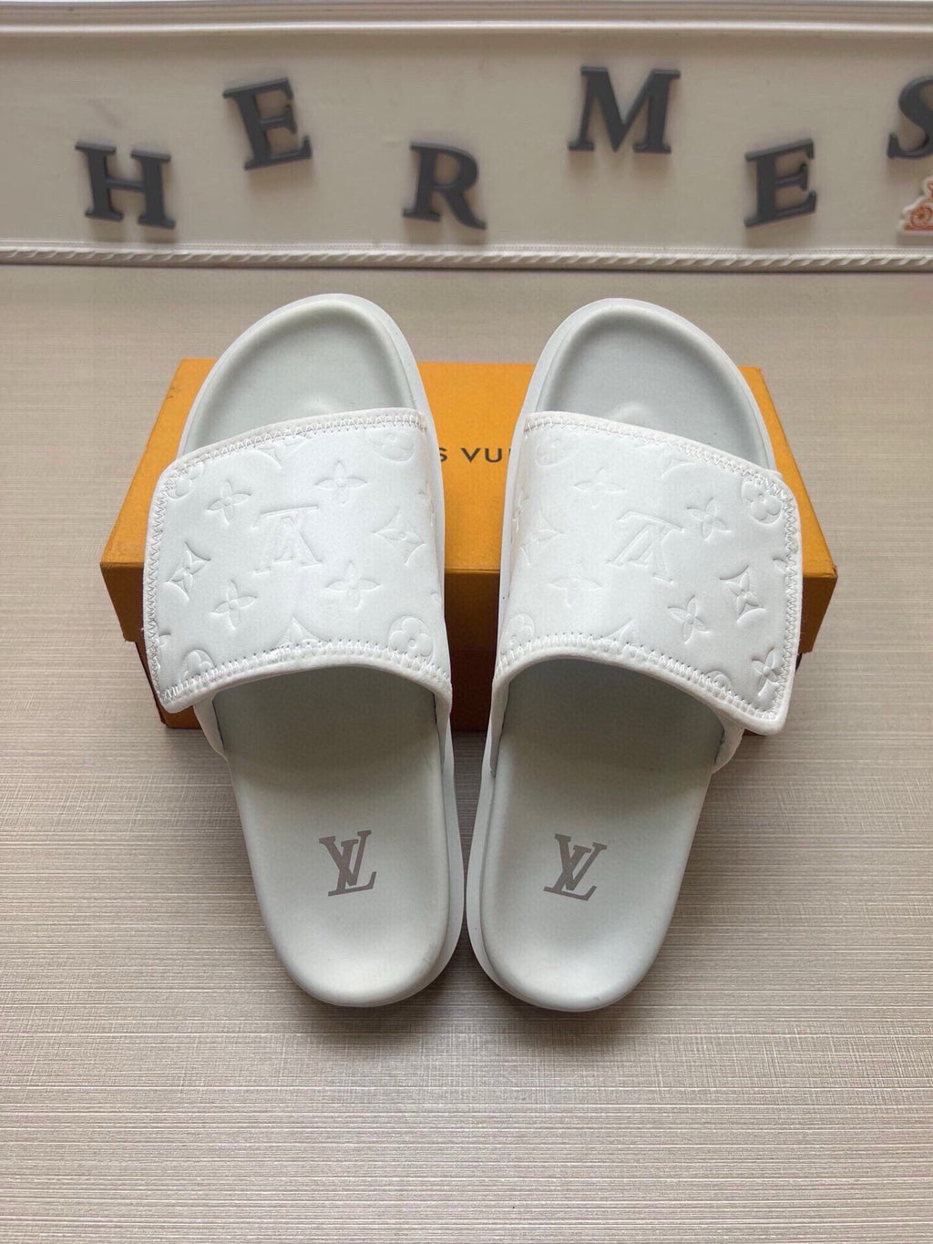 Z5LE210 Popular Slippers