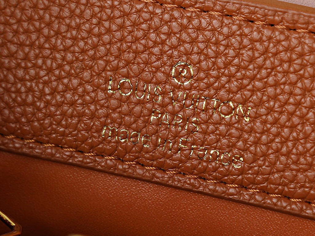 B1P46E46 Popular leather bag