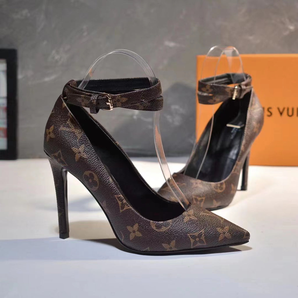 Z2R45E35 Popular leather High heels