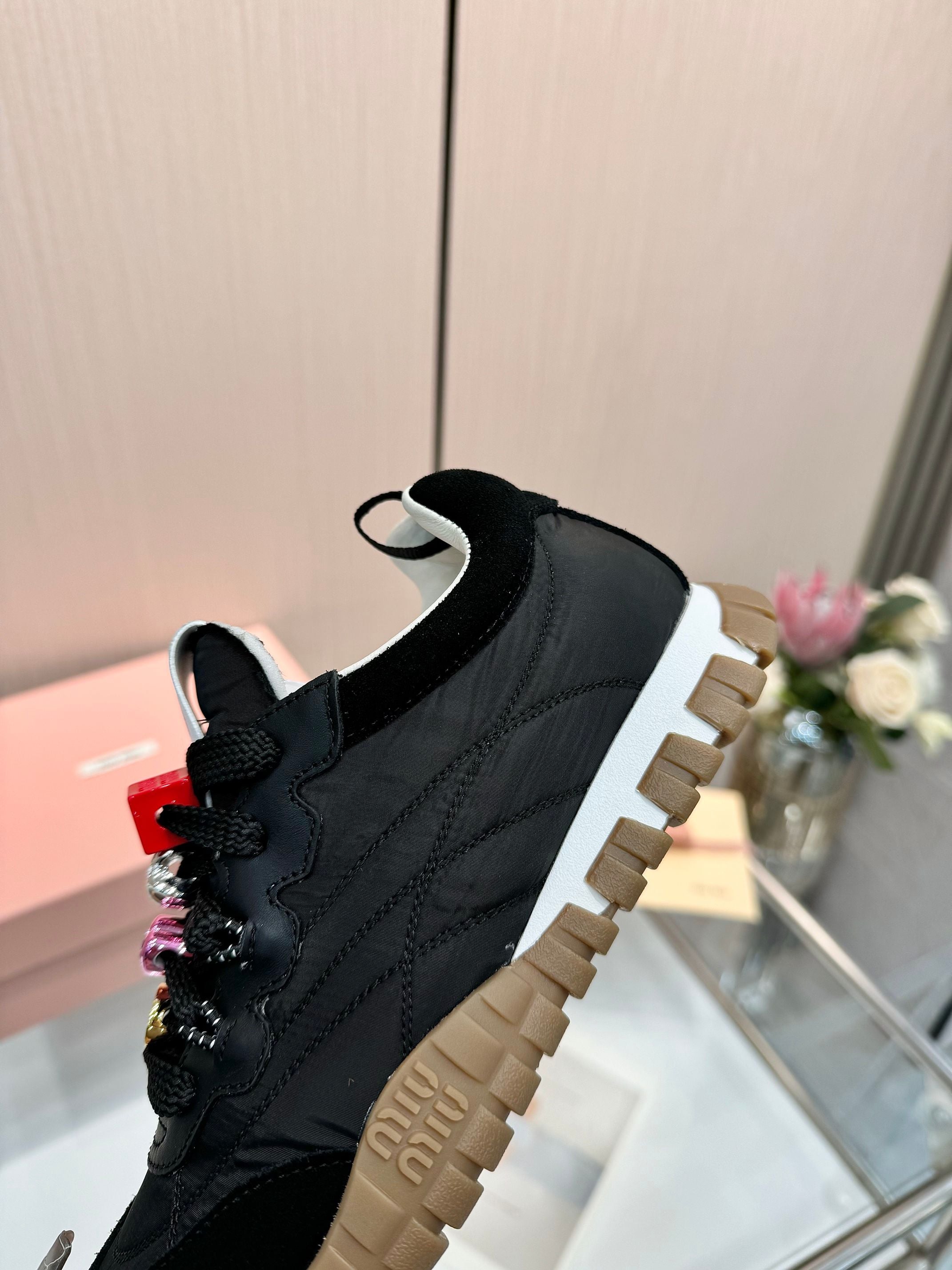 Z2Q95A17 Popular high-quality shoes