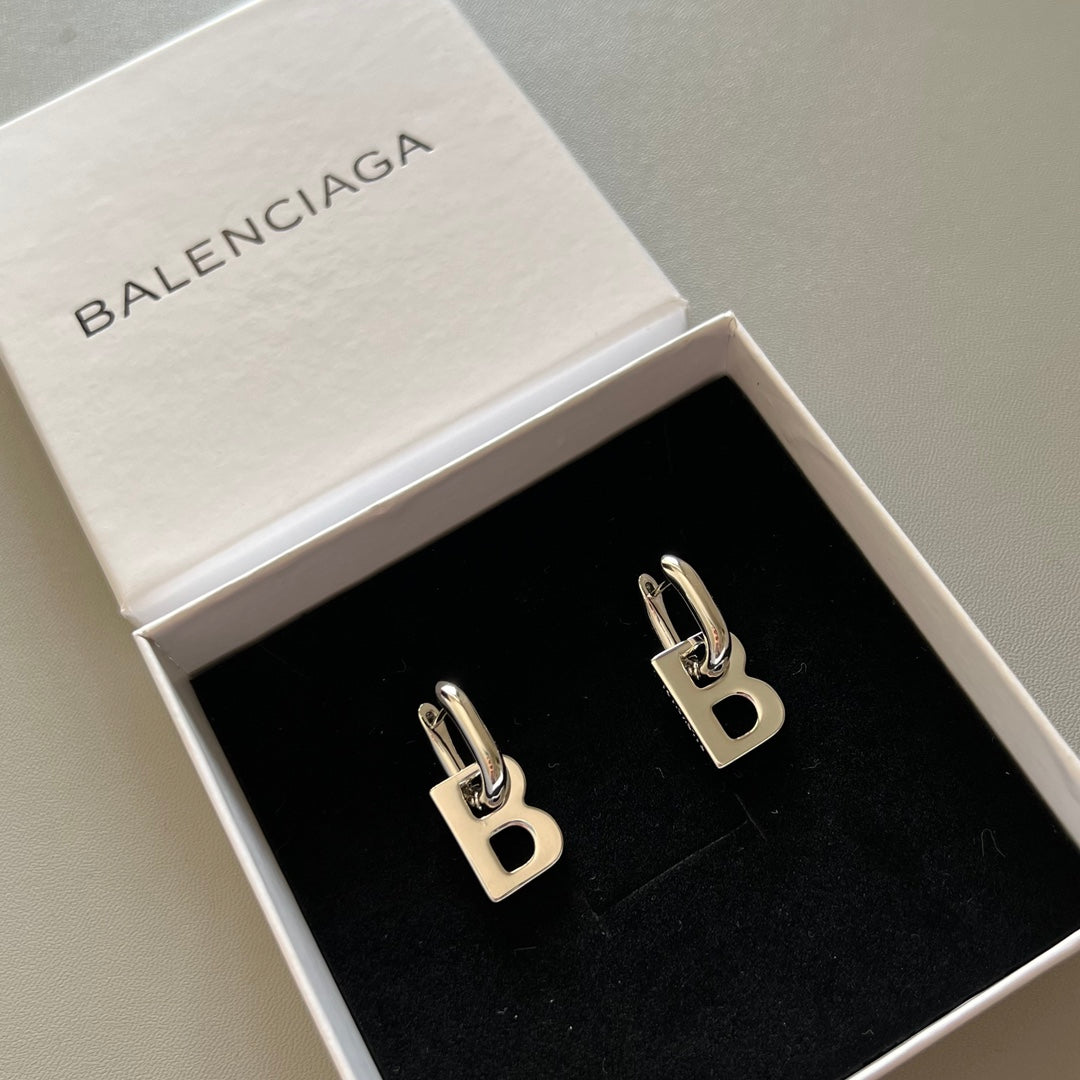 X1Q95J14E Popular  Earrings