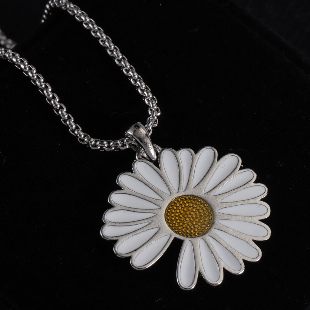 X1Q85A38X Popular Necklace.Brooch