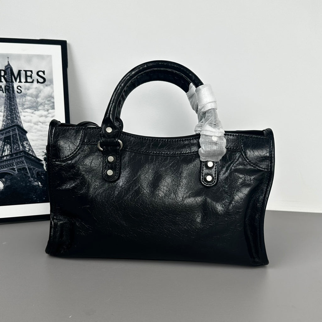 B1P36J116 Popular leather bag