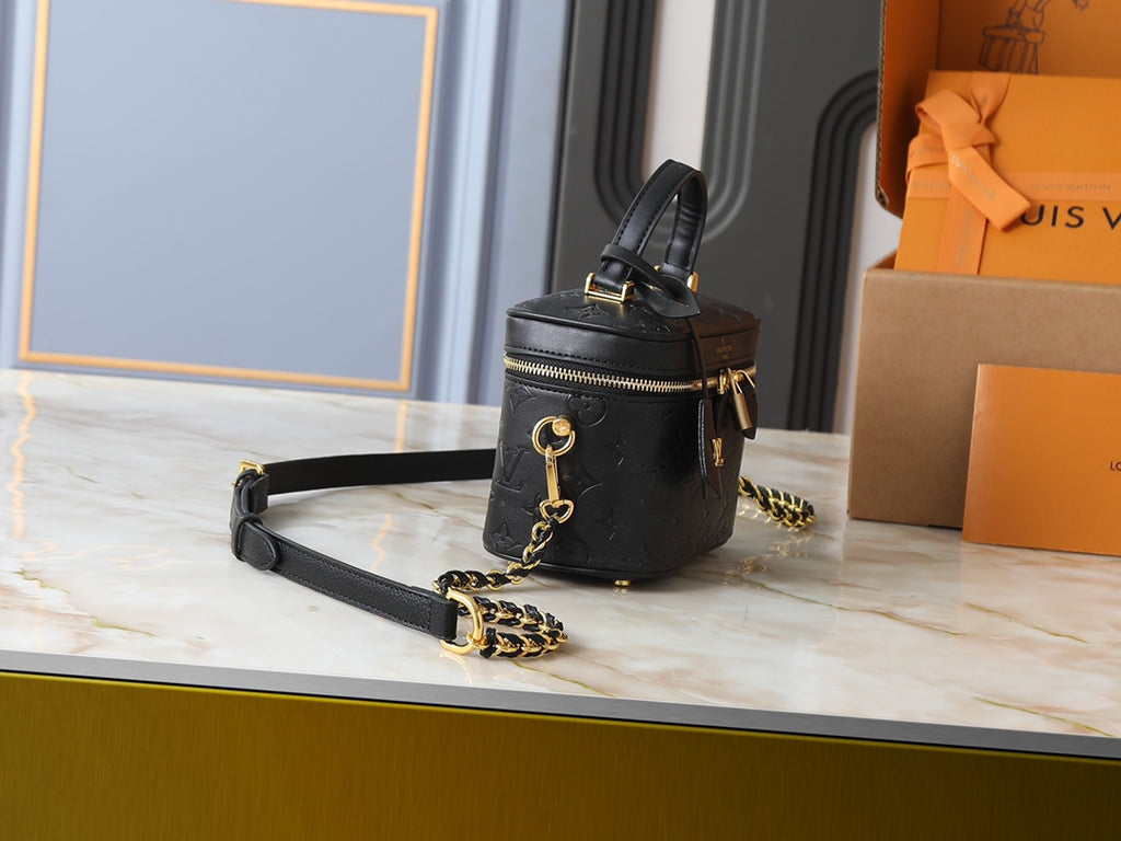 B1P76E2 Popular leather bag