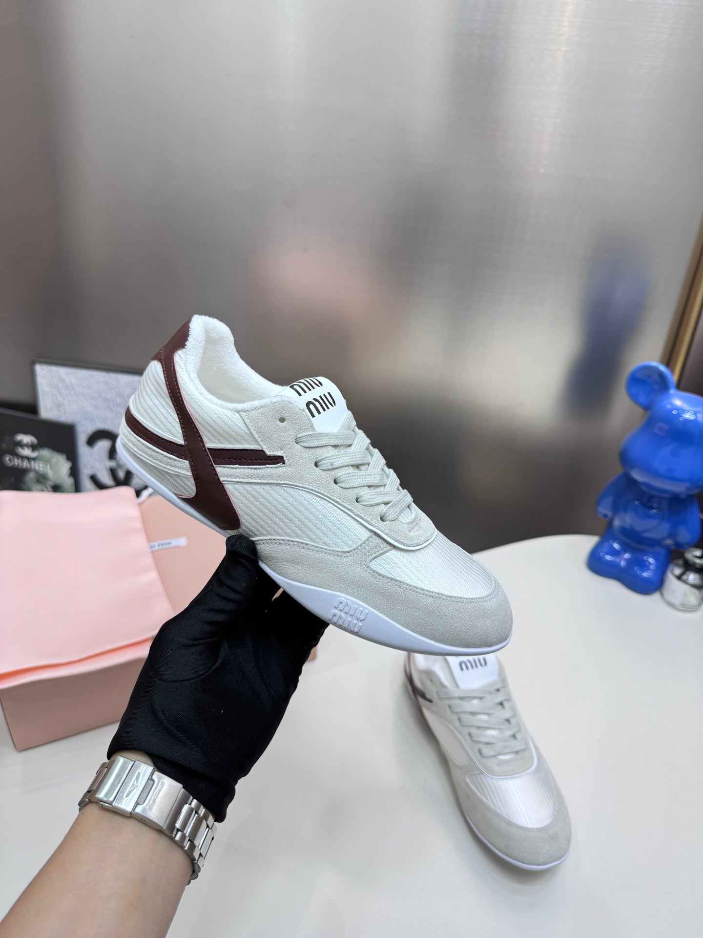 Z1Q105A352 Popular Shoes