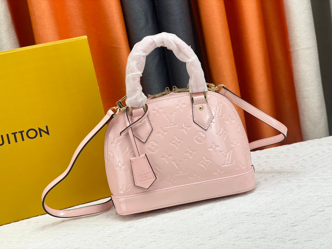B1N165E97 Popular  leather bag