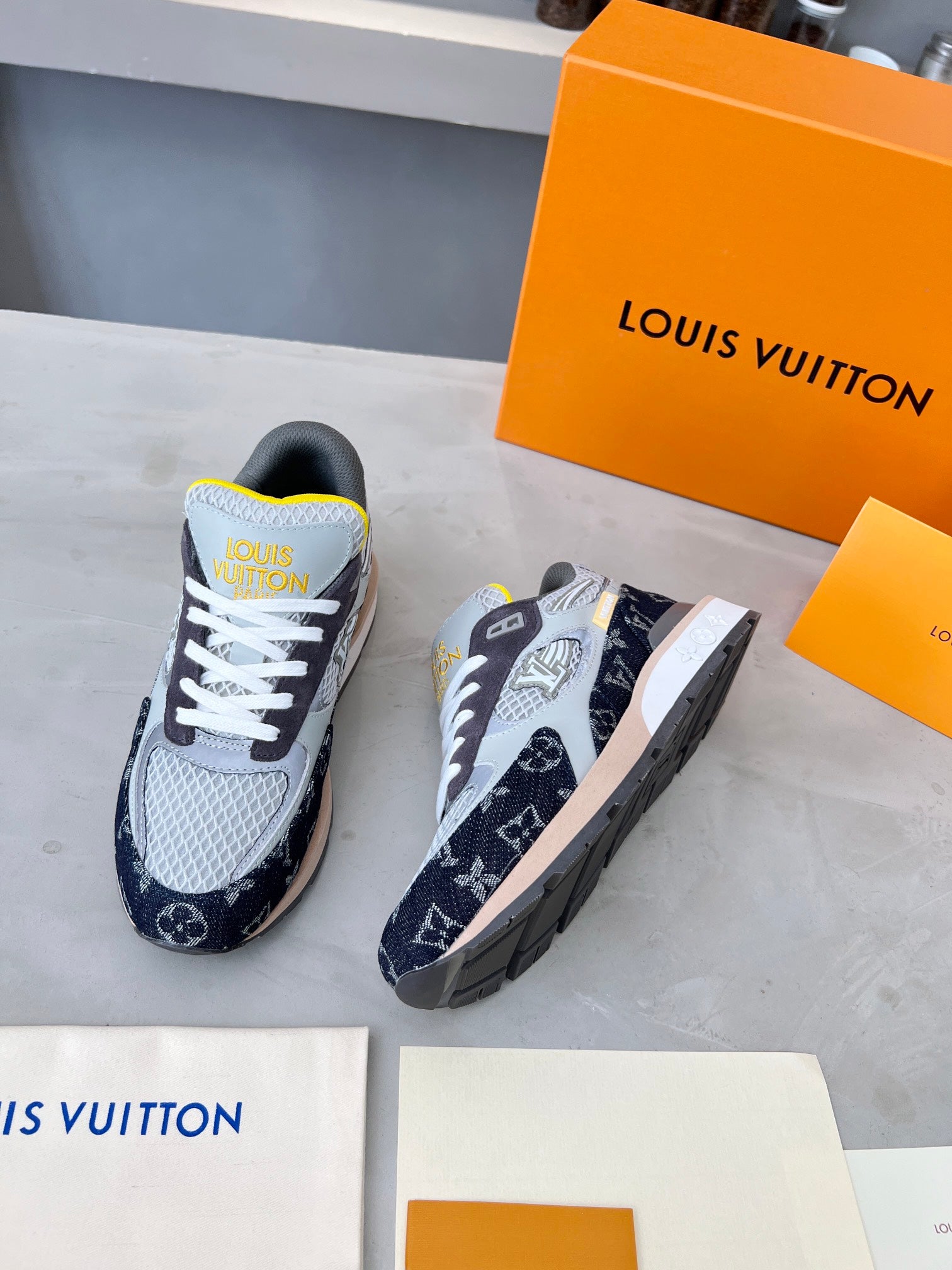 Z2Q105E229 Popular high-quality  Shoes