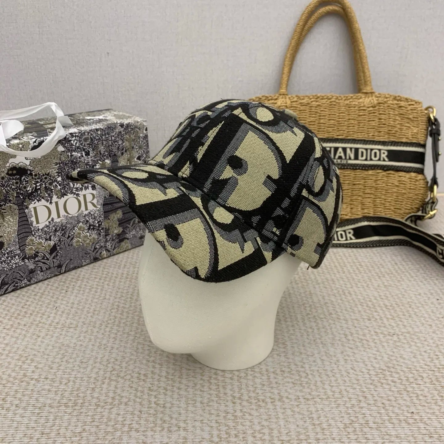 M1N65D9 Popular hats