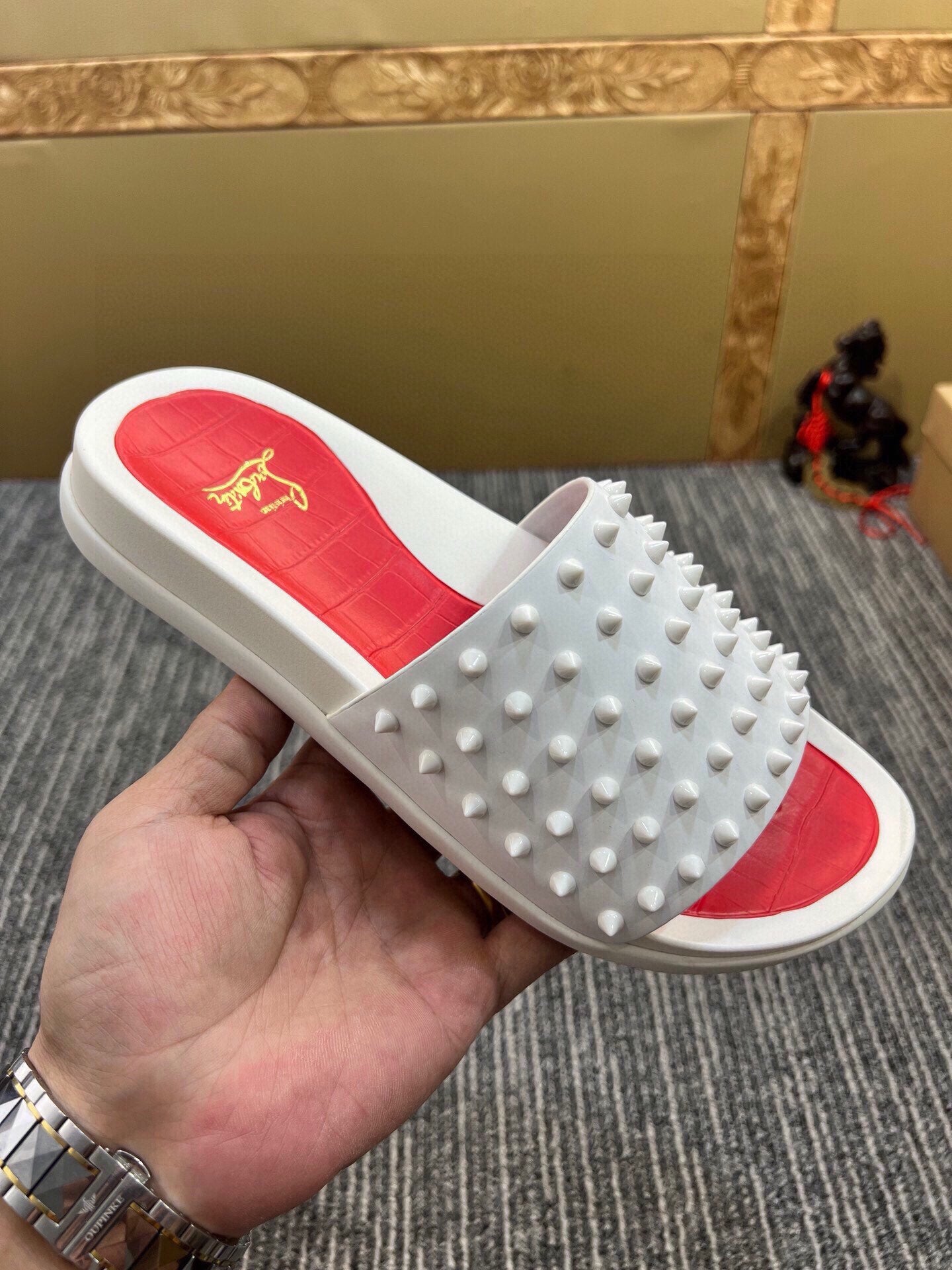 Z5ZA127 Popular slippers