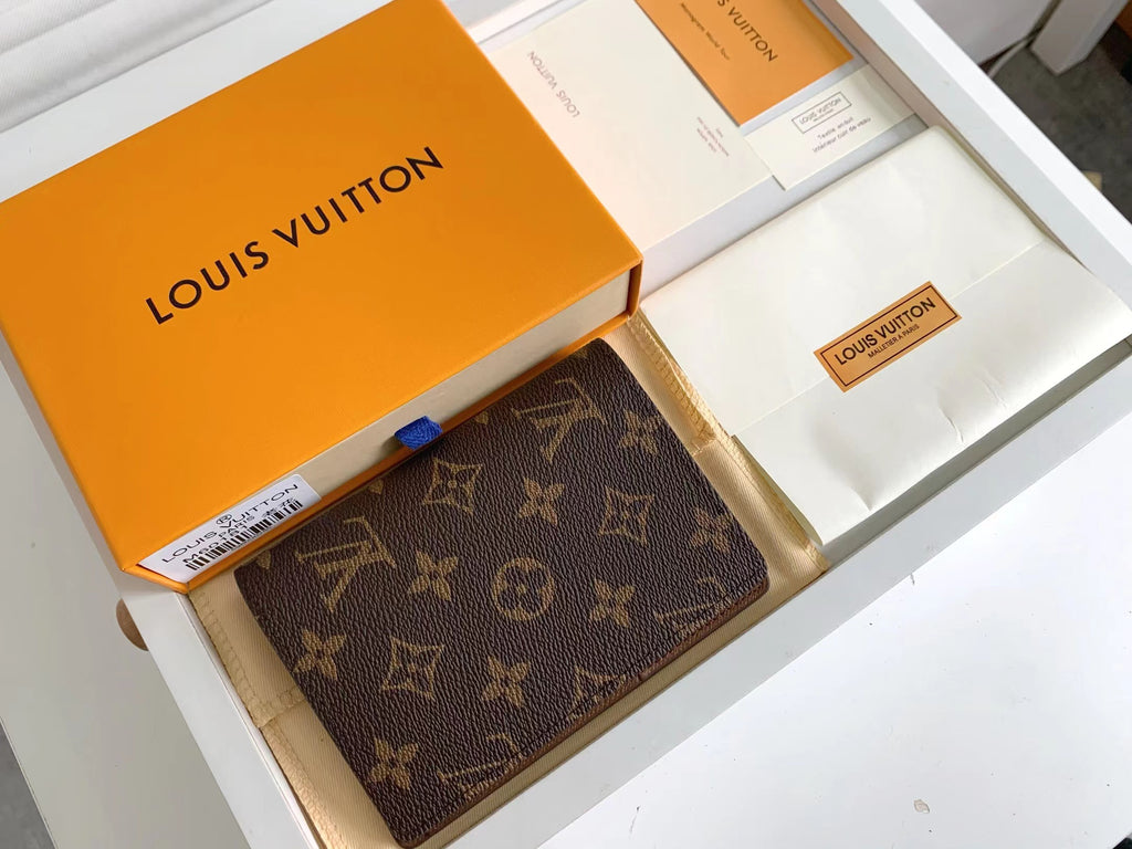 B1A42E300 Popular  leather wallets