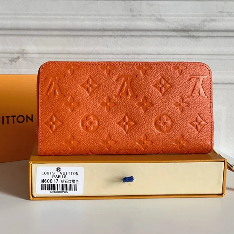 B1P11E06 Popular Leather wallets