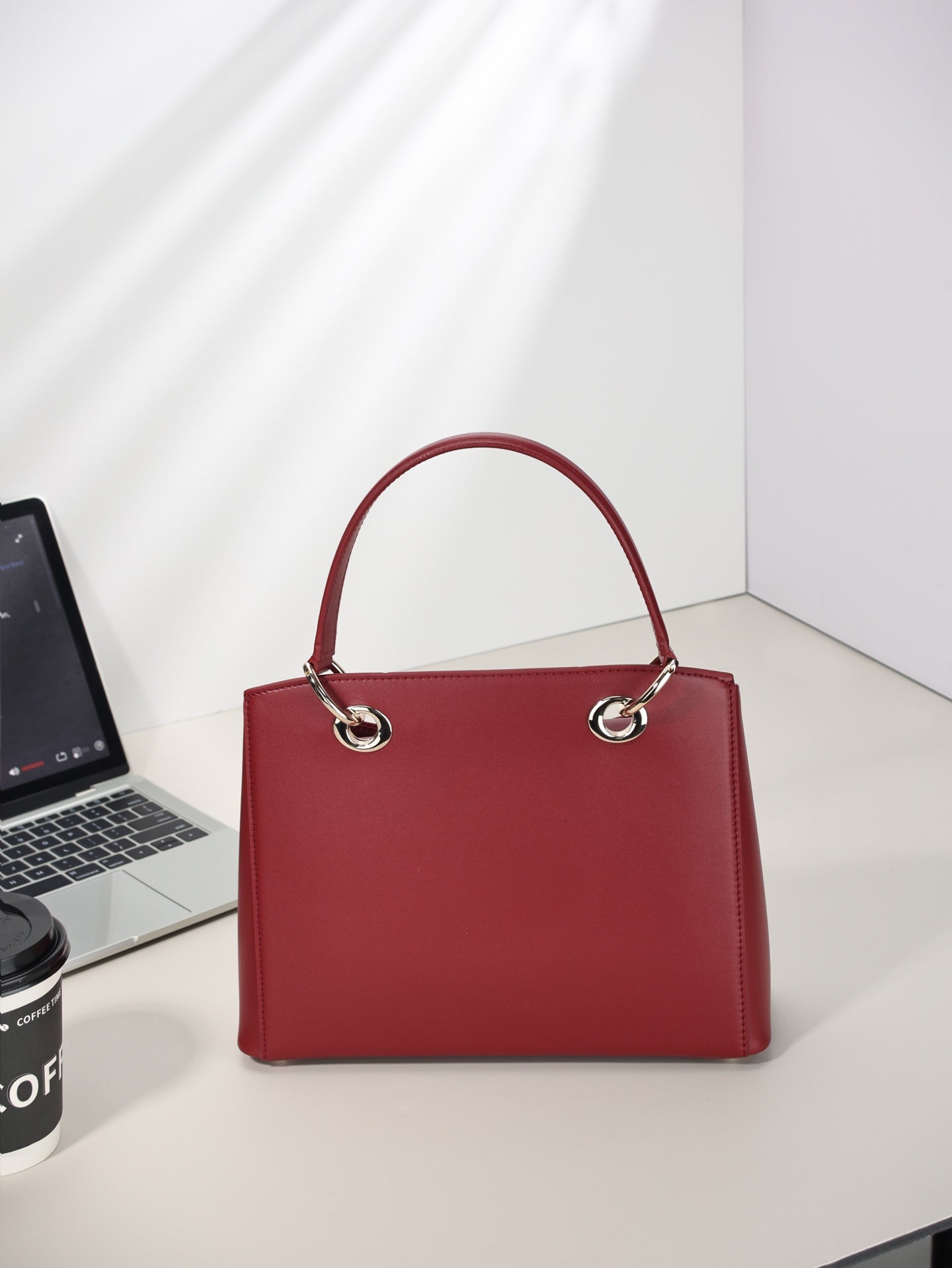 B1P36D89 Popular leather bag