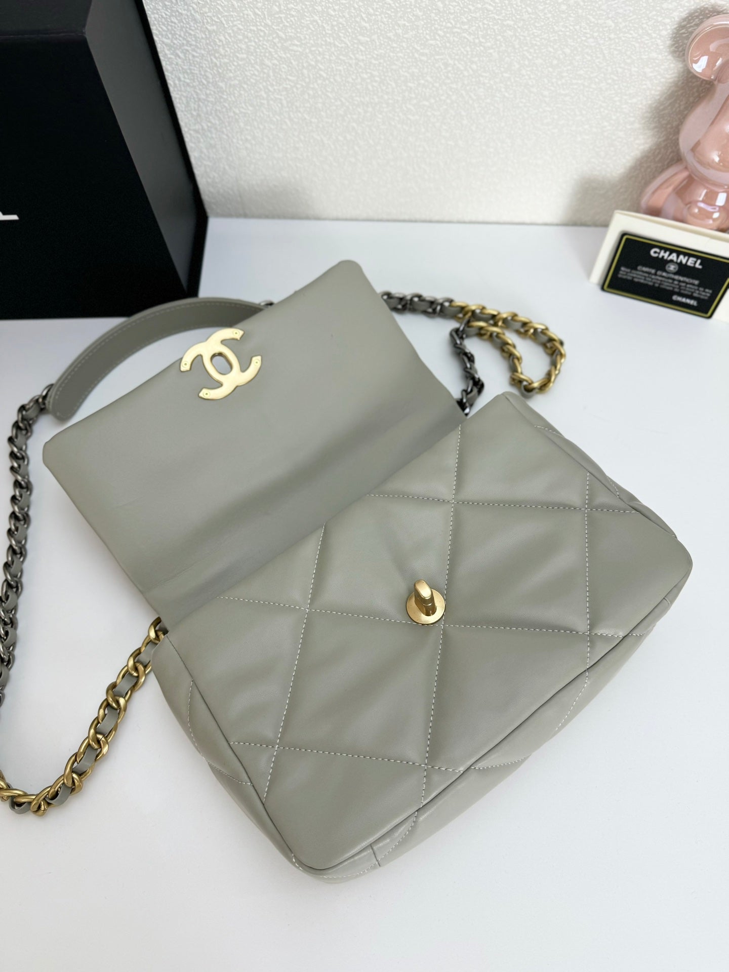 B1R25C85 Popular leather bag