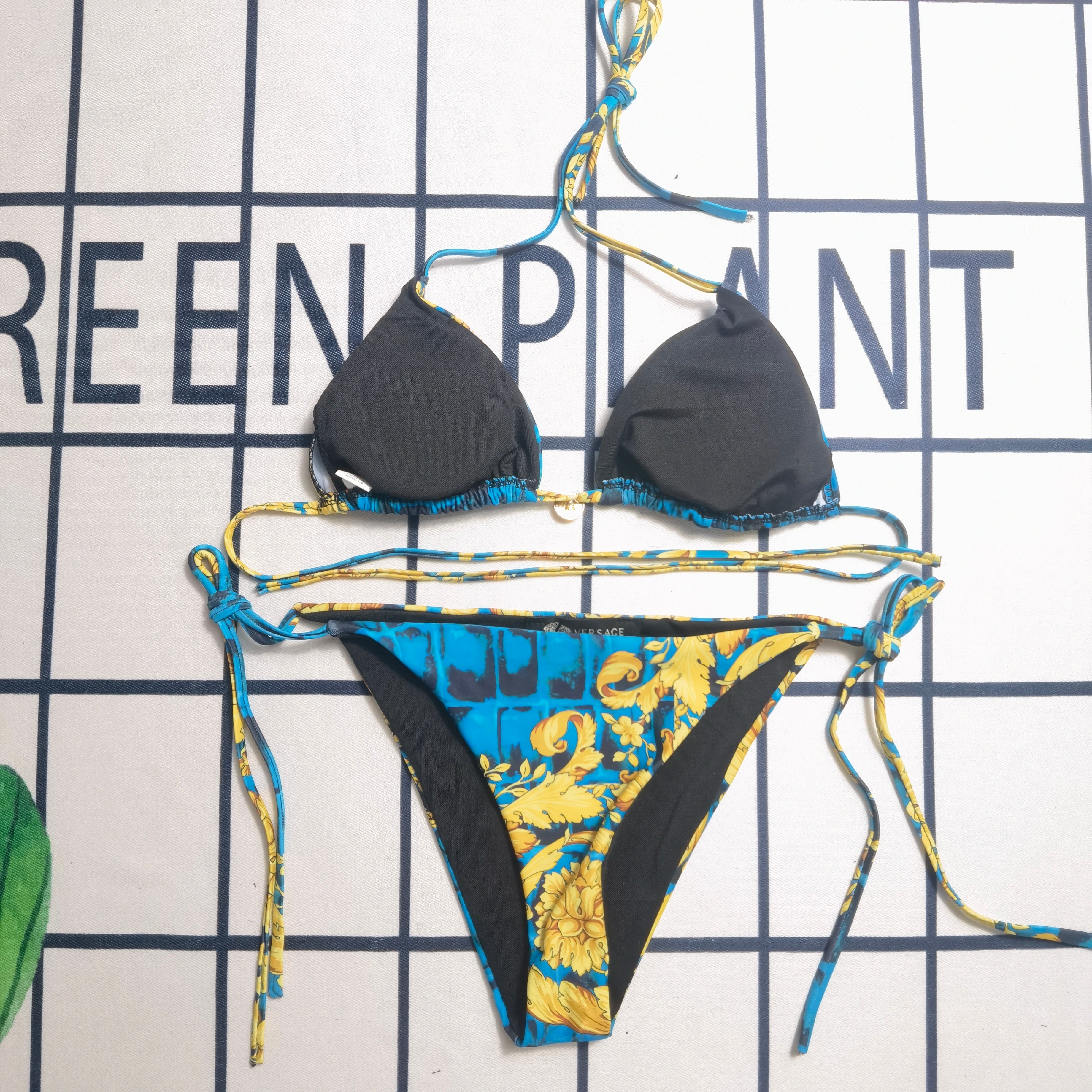 R1R46V133 Popular Bikini swimsuit