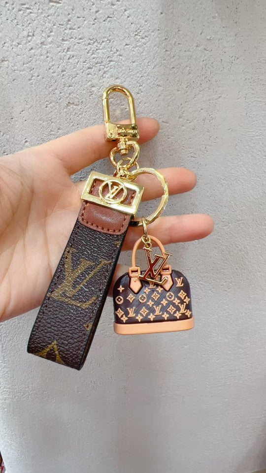 A1Z105E21 Popular bag 's charms accessories