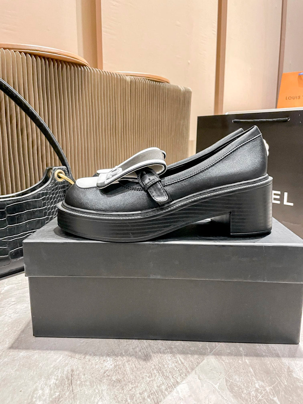 Z1JC21 Popular Casual shoes