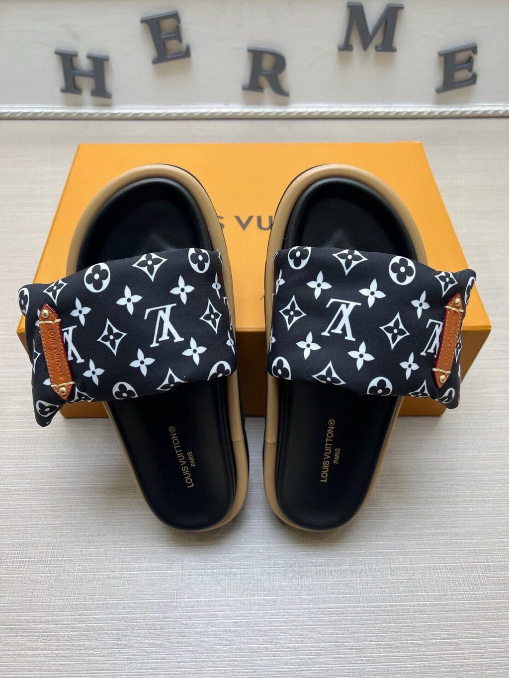 Z5QE9 Popular Slippers
