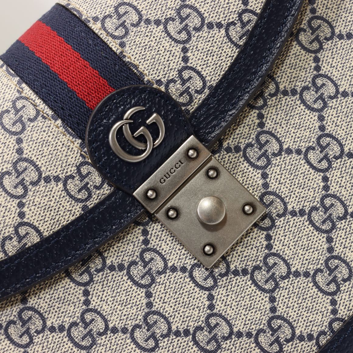 B1X43B48 Popular leather bag 