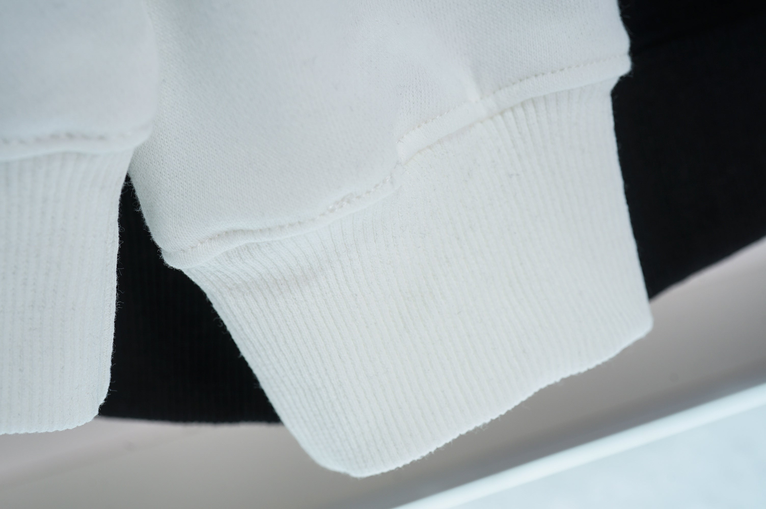U1Z85PD131 Popular Sweaters
