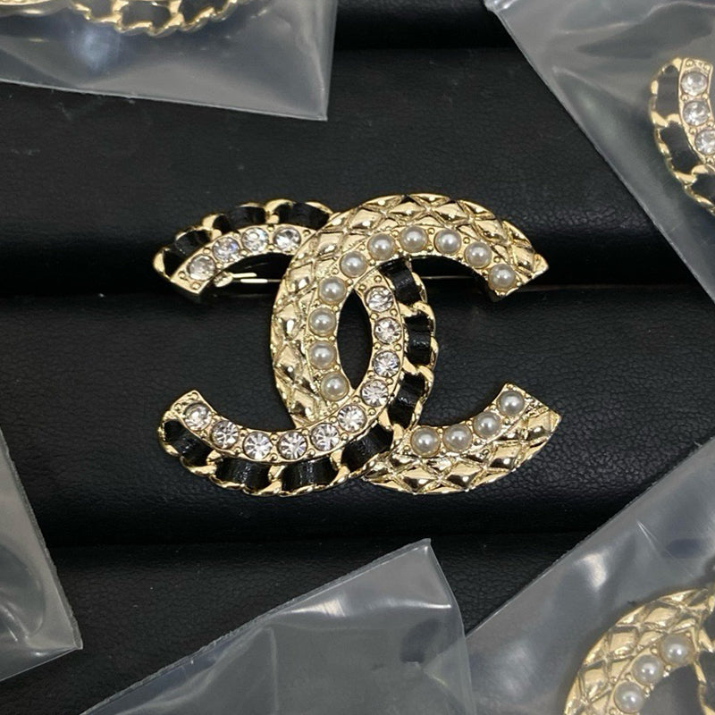 X1Z25C11X Popular Brooch