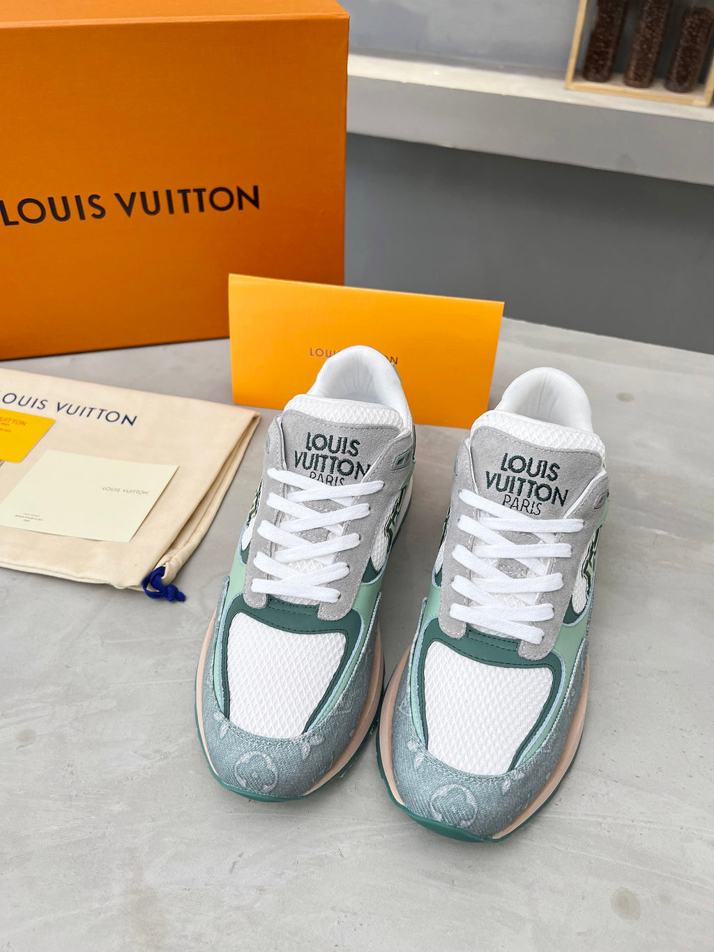Z2Q105E229 Popular high-quality  Shoes