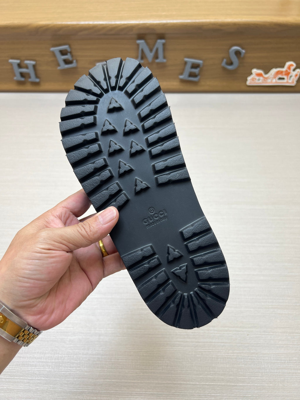 Z5X76B4 Popular slippers