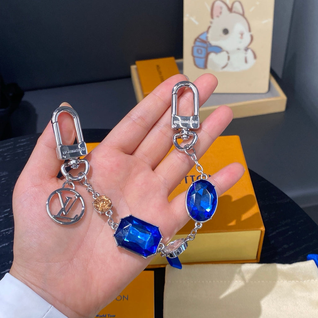 A1Q95E28 Popular bag 's charms accessories