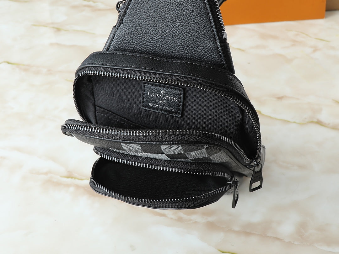 B1R15E20 Popular  leather bag